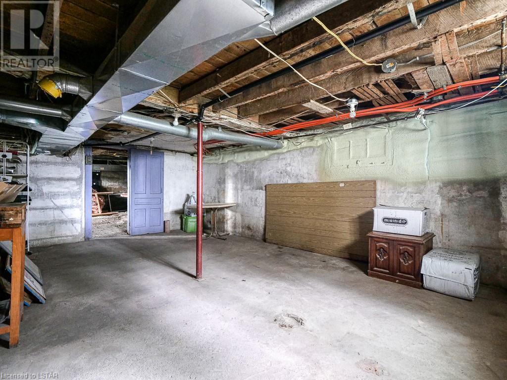 Listing 40472355 - Large Photo # 40