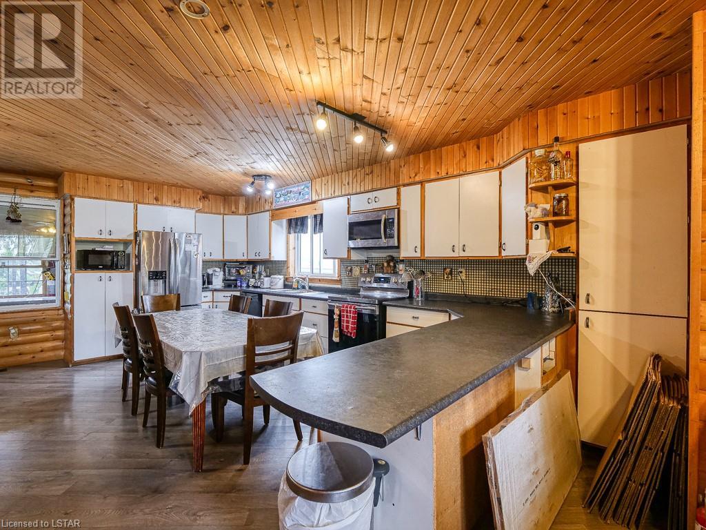 Listing 40472355 - Large Photo # 16