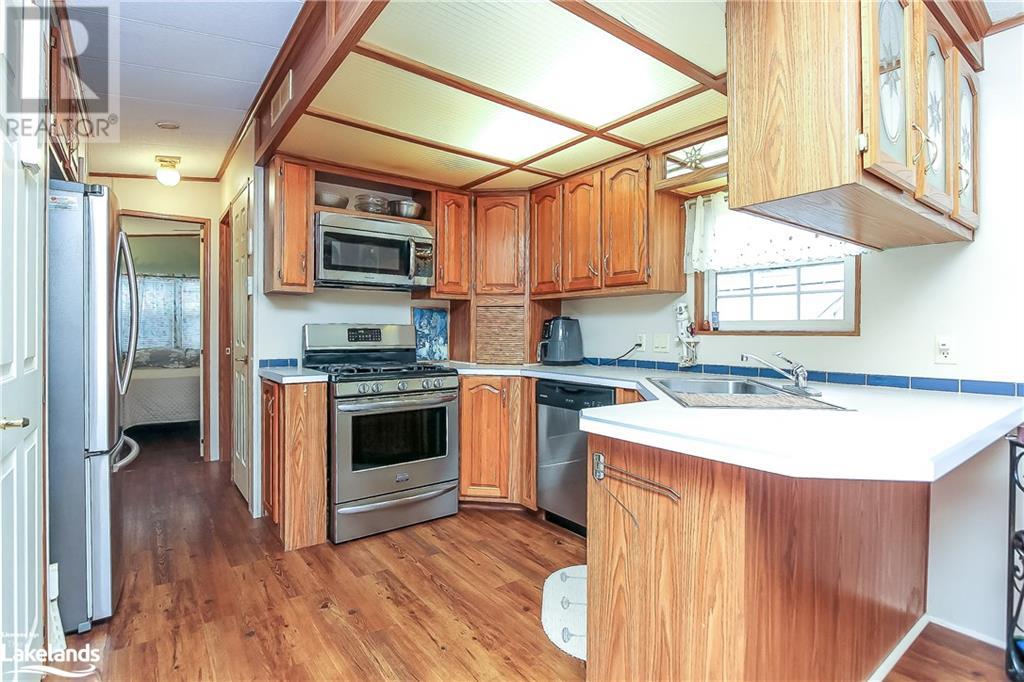 Listing 40472549 - Large Photo # 15