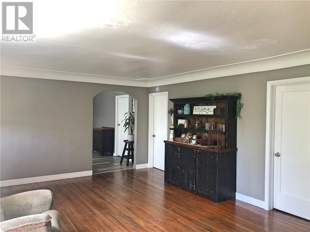 Listing 40472594 - Large Photo # 10
