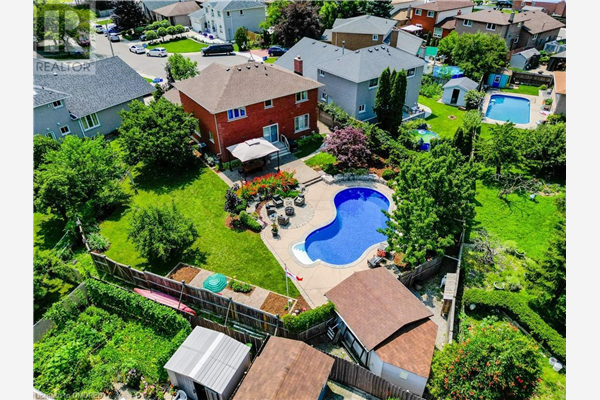 3 OSGOODE Court, Hamilton