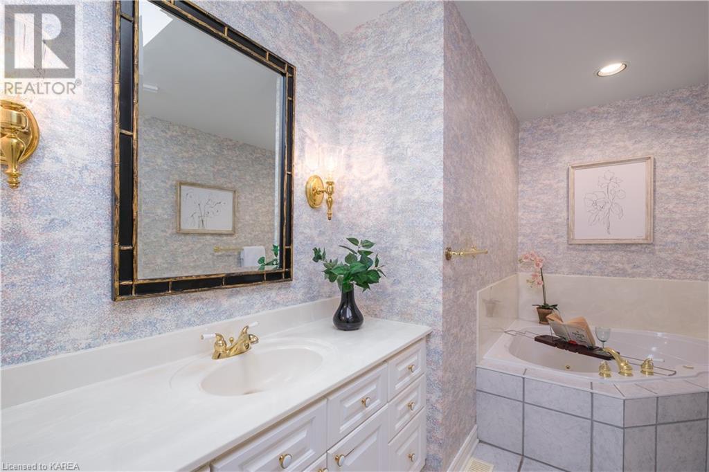 Listing 40472982 - Large Photo # 36
