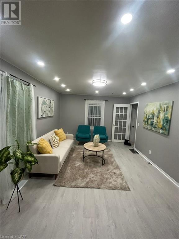 Listing 40473010 - Large Photo # 4
