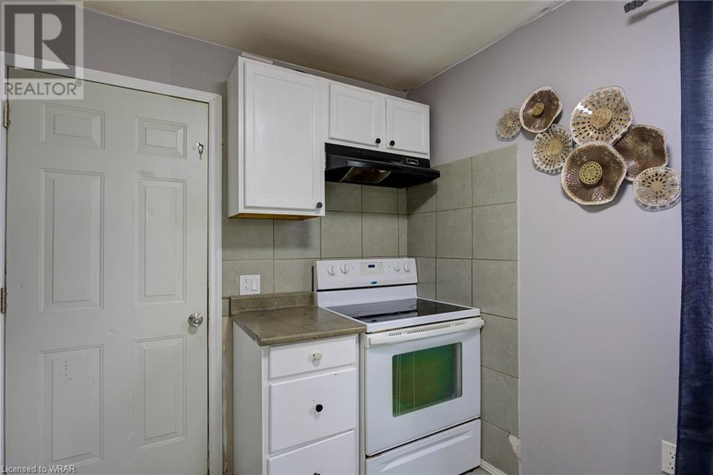 Listing 40473010 - Large Photo # 7