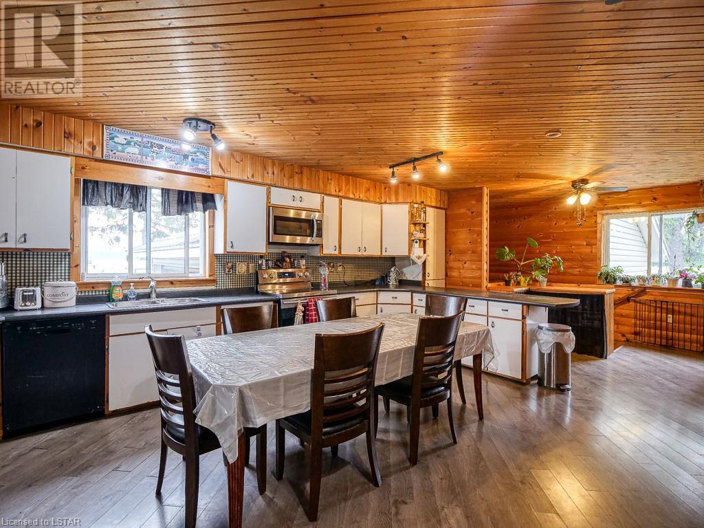 Listing 40473162 - Large Photo # 13