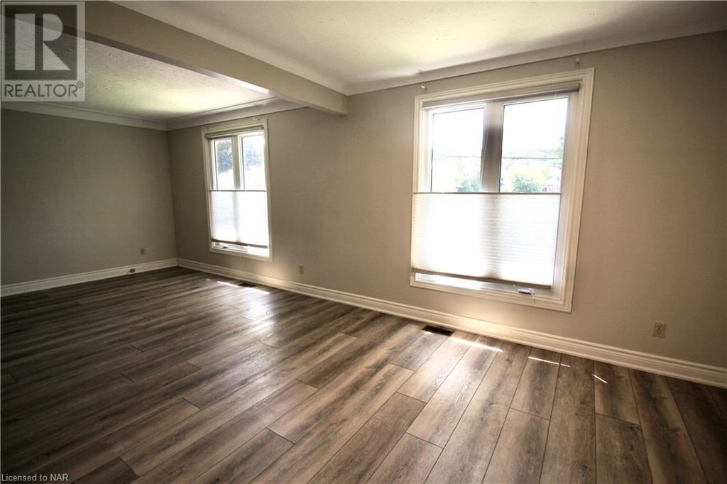 211 MAIN Street E Unit# UPPER