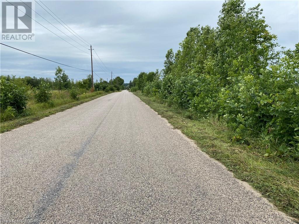 LOT 18 DAWSON Sideroad