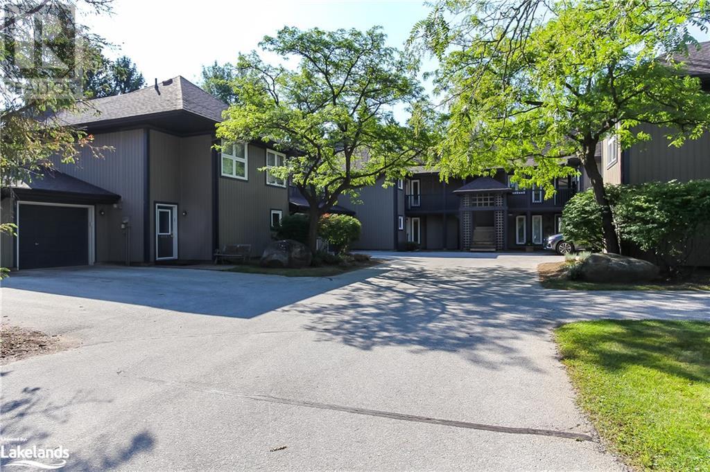 411 MARINERS Way