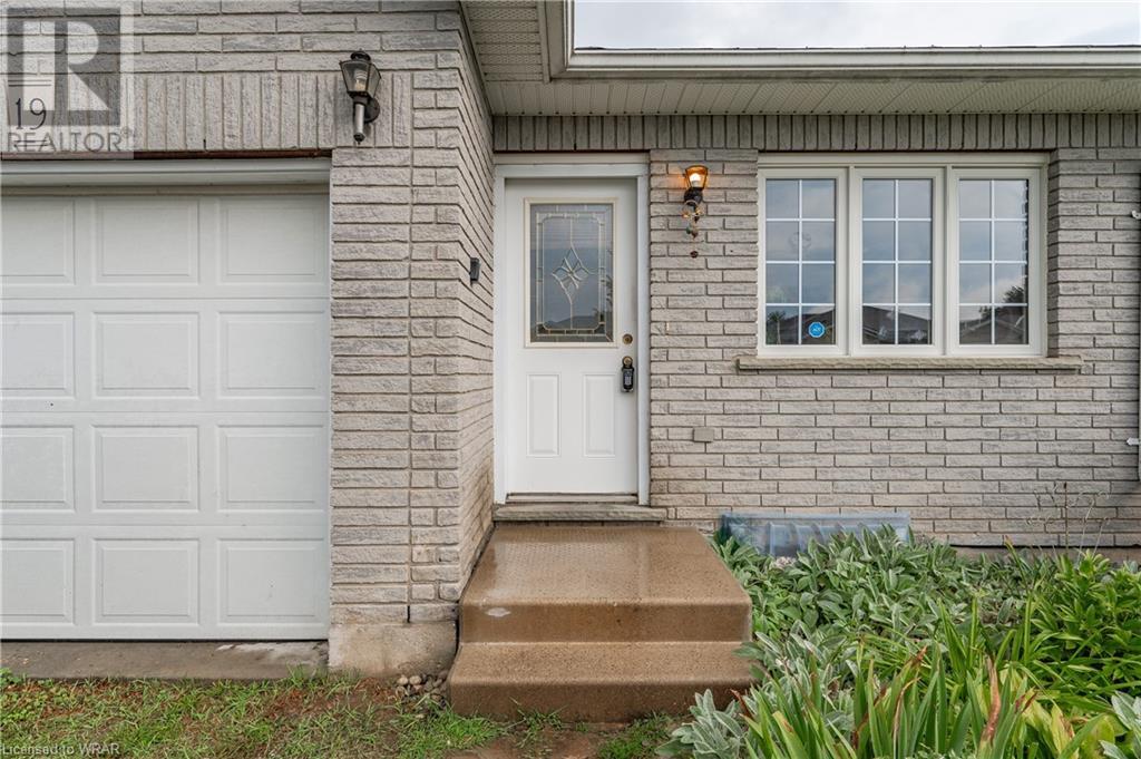 19 GRIFFITHS Drive