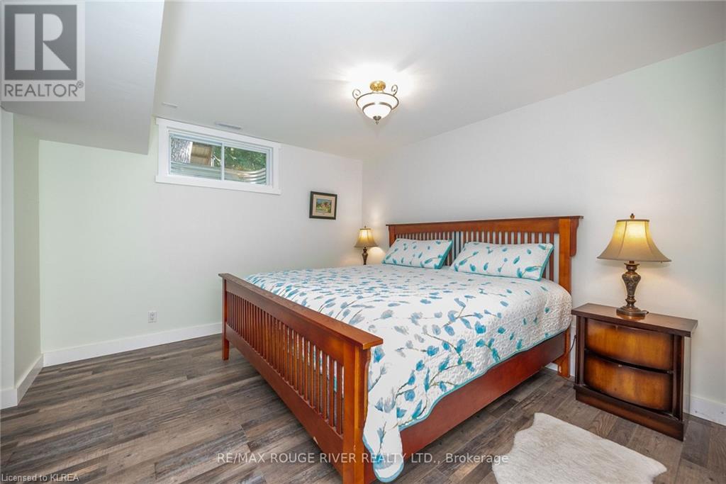 90A MITCHELL Lane
