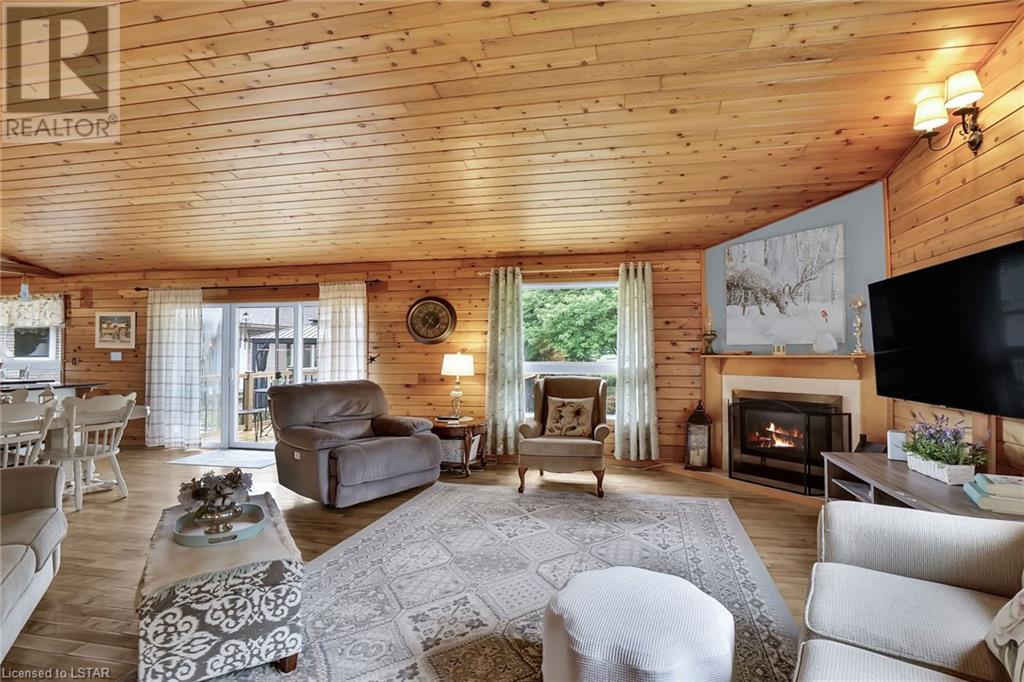 Listing 40473494 - Large Photo # 13