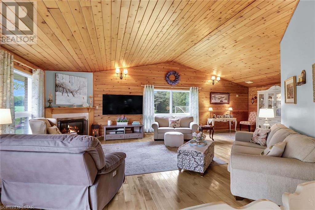 Listing 40473494 - Large Photo # 12