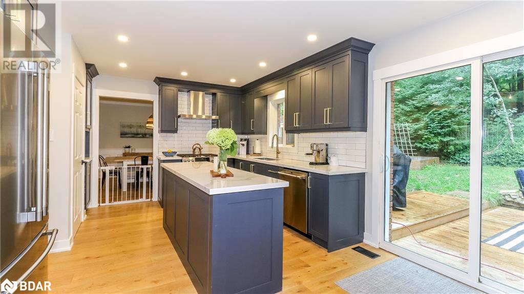 Listing 40473496 - Large Photo # 19