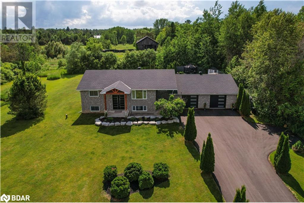 2 WHITETAIL Drive, Clearview