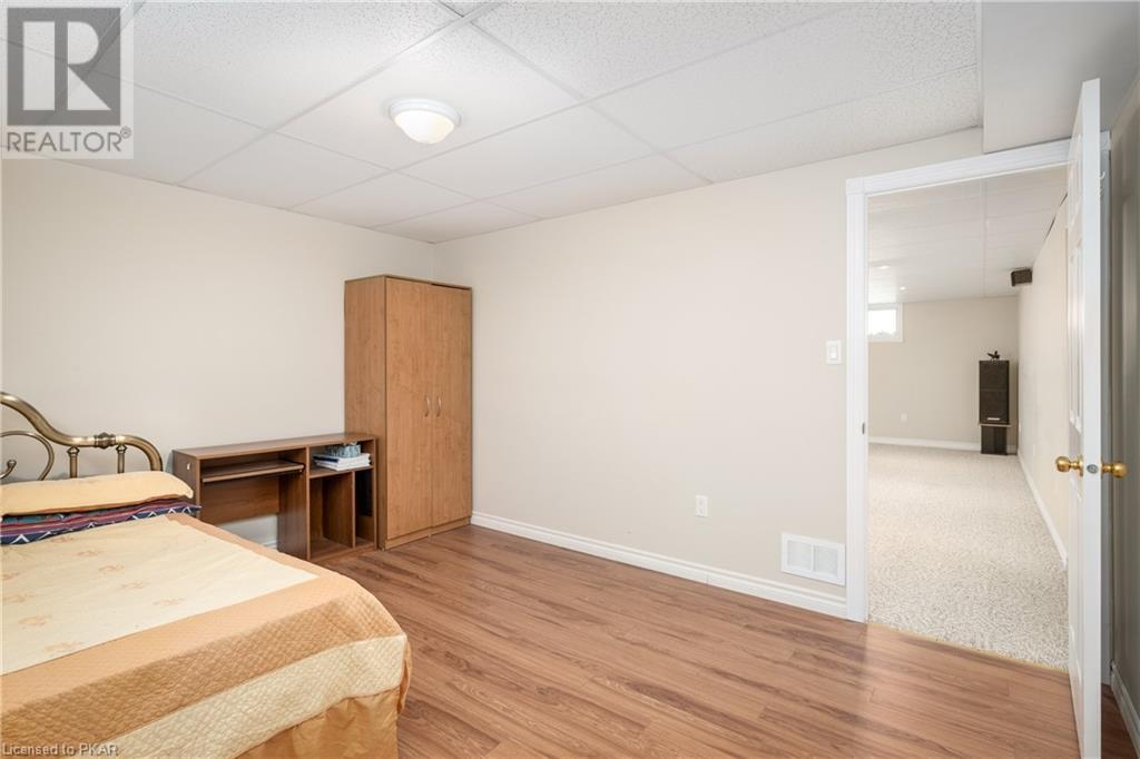 Listing 40473603 - Large Photo # 26