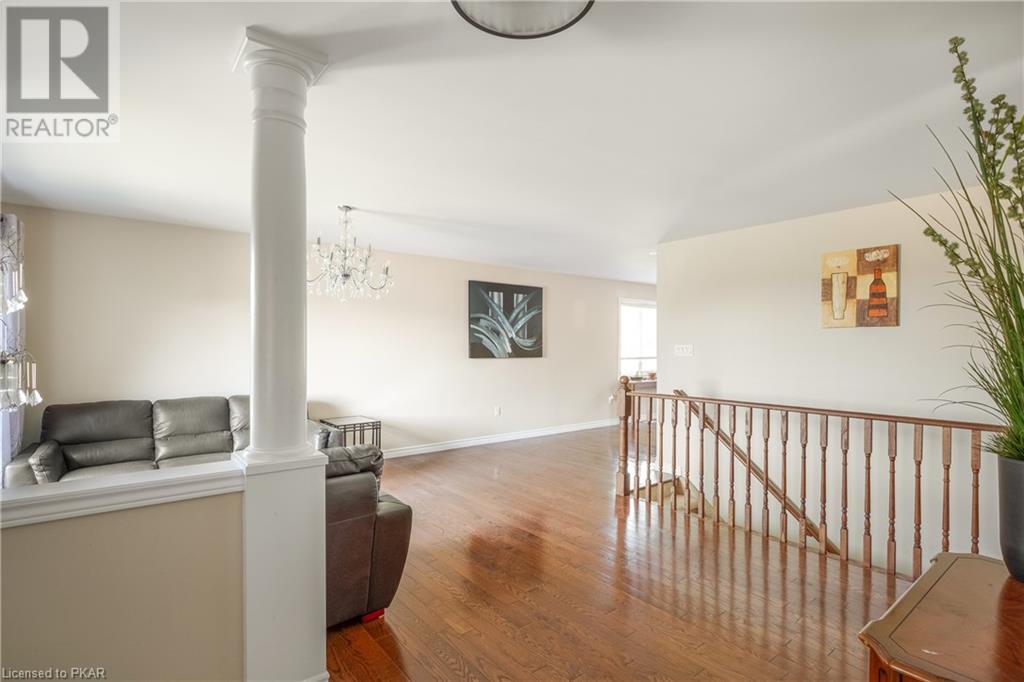Listing 40473603 - Large Photo # 5