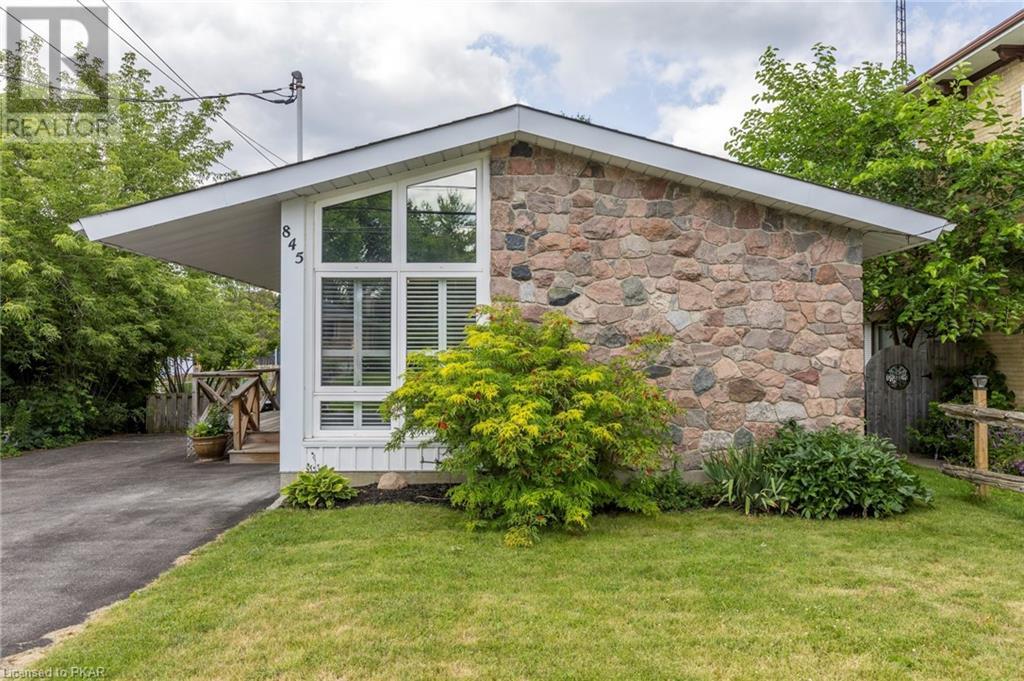 Listing 40473919 - Large Photo # 1