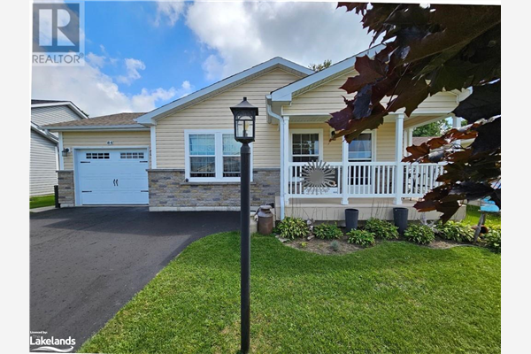84 NEW YORK Avenue, Wasaga Beach