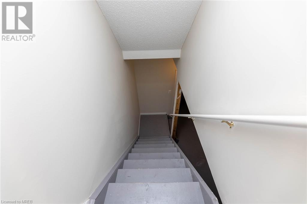 Listing 40474051 - Large Photo # 40