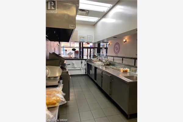 98 KING Street W, Kitchener