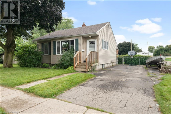 82 HILL Avenue, Brantford
