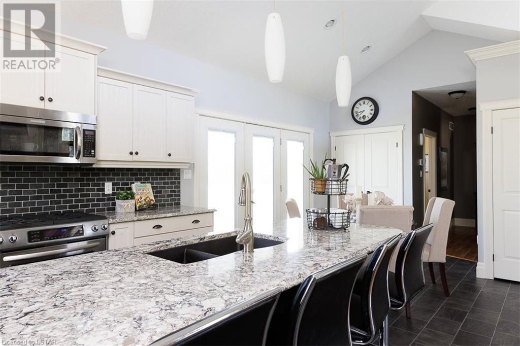Listing 40474386 - Large Photo # 16