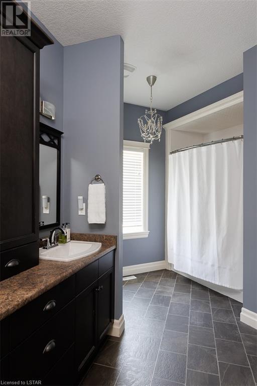 Listing 40474386 - Large Photo # 22