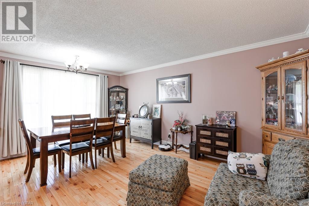 Listing 40474604 - Large Photo # 22