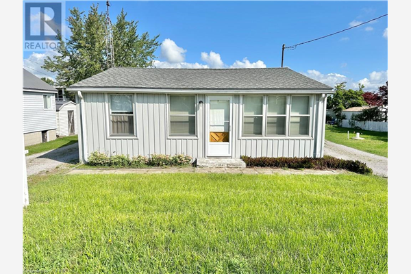 42 ERIE Boulevard, Long Point