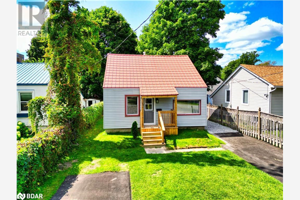 149 MEMORIAL Avenue, Orillia