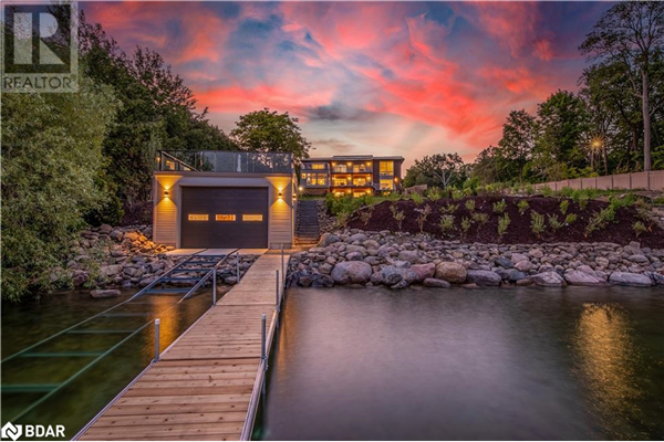 31 BAY Street, Oro-Medonte