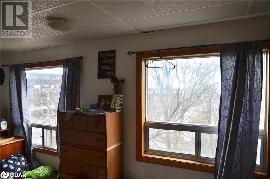 Listing 40475004 - Large Photo # 16