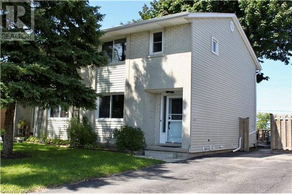 63 ROBERTS Crescent, Kitchener
