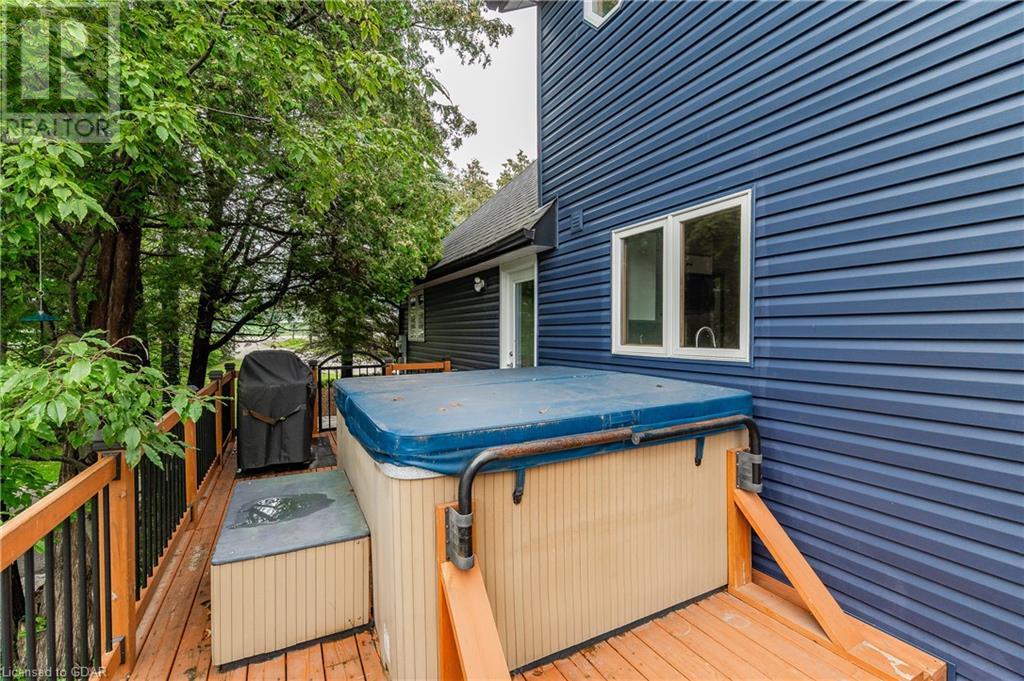 Listing 40475089 - Large Photo # 44