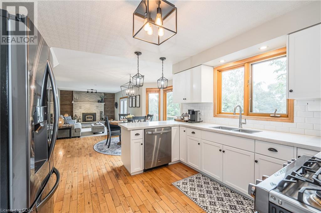 Listing 40475089 - Large Photo # 15