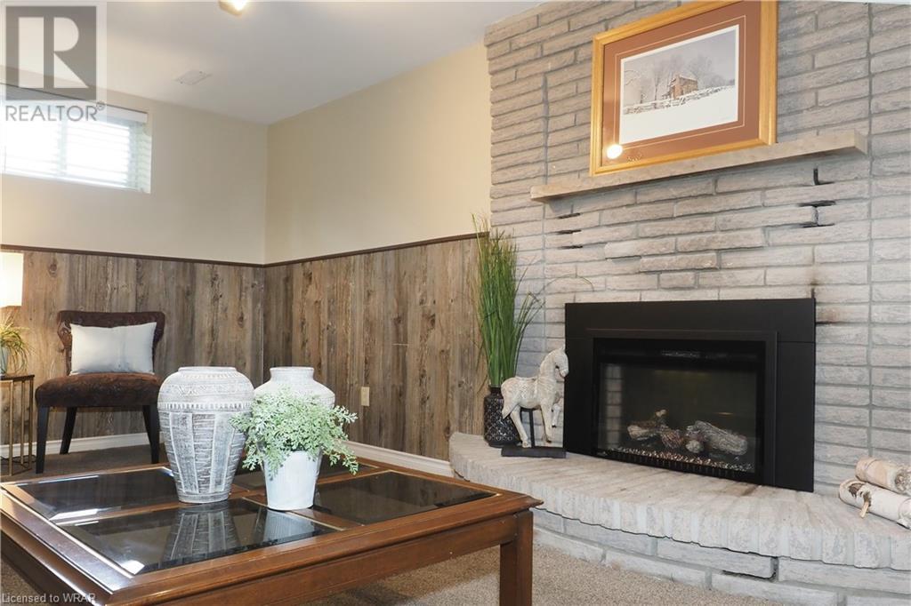 Listing 40475105 - Large Photo # 48
