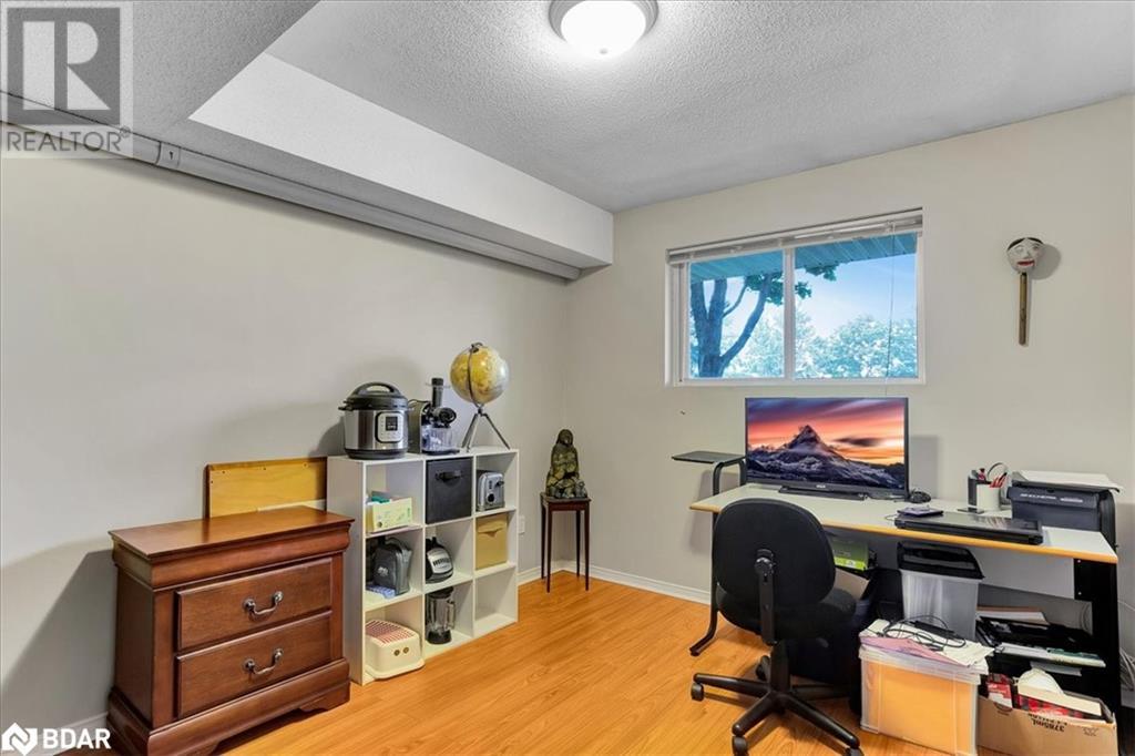 Listing 40475128 - Large Photo # 21