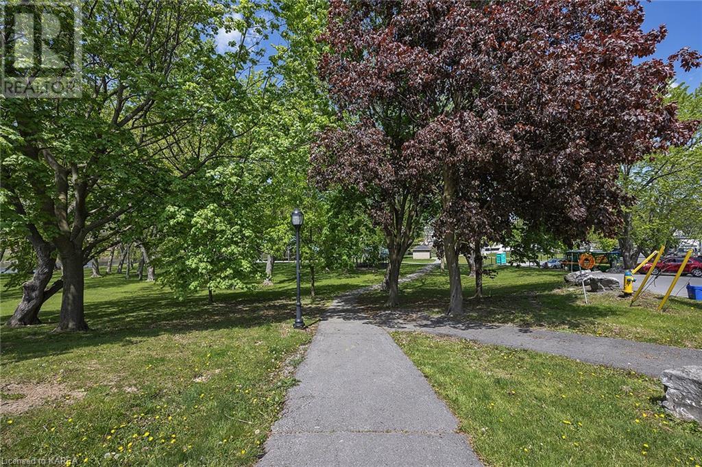 Listing 40475278 - Large Photo # 44