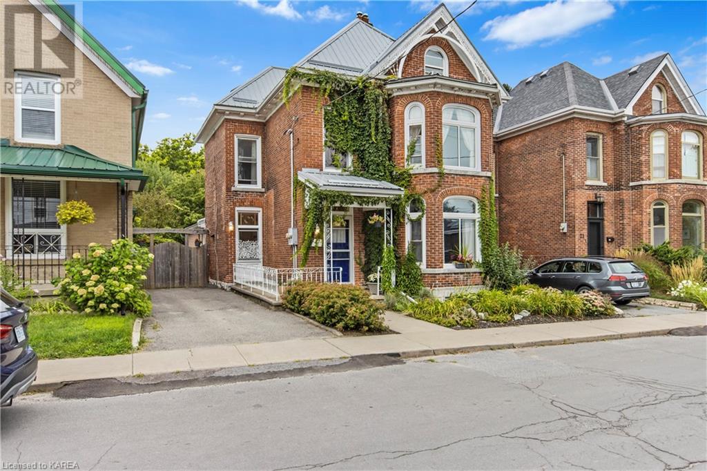 23 PINE Street