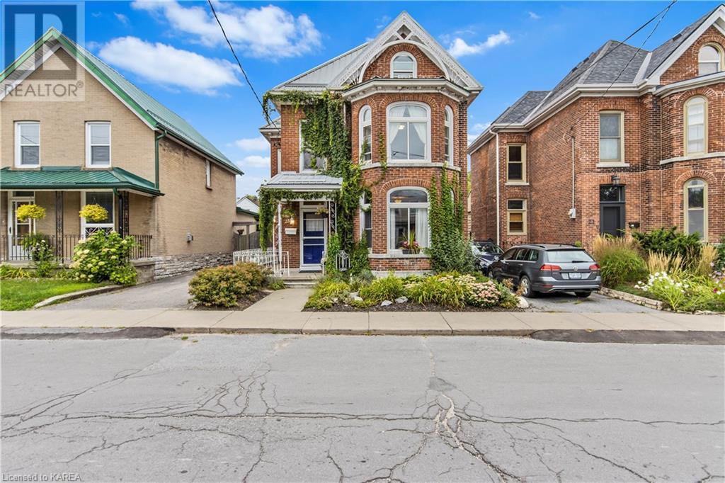 23 PINE Street