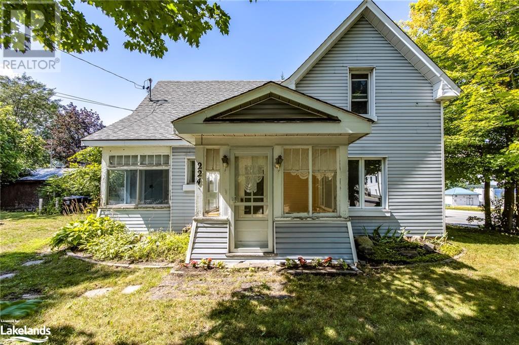 224 BAY Street
