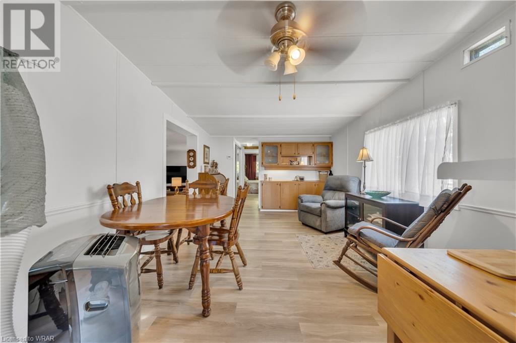 Listing 40475443 - Large Photo # 16