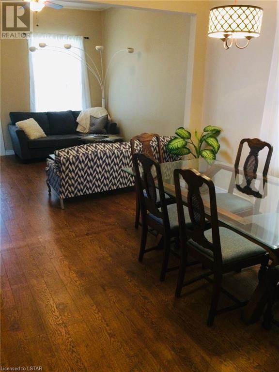 Listing 40475452 - Large Photo # 7