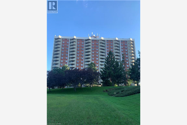 1105 JALNA Boulevard Unit# 408, London
