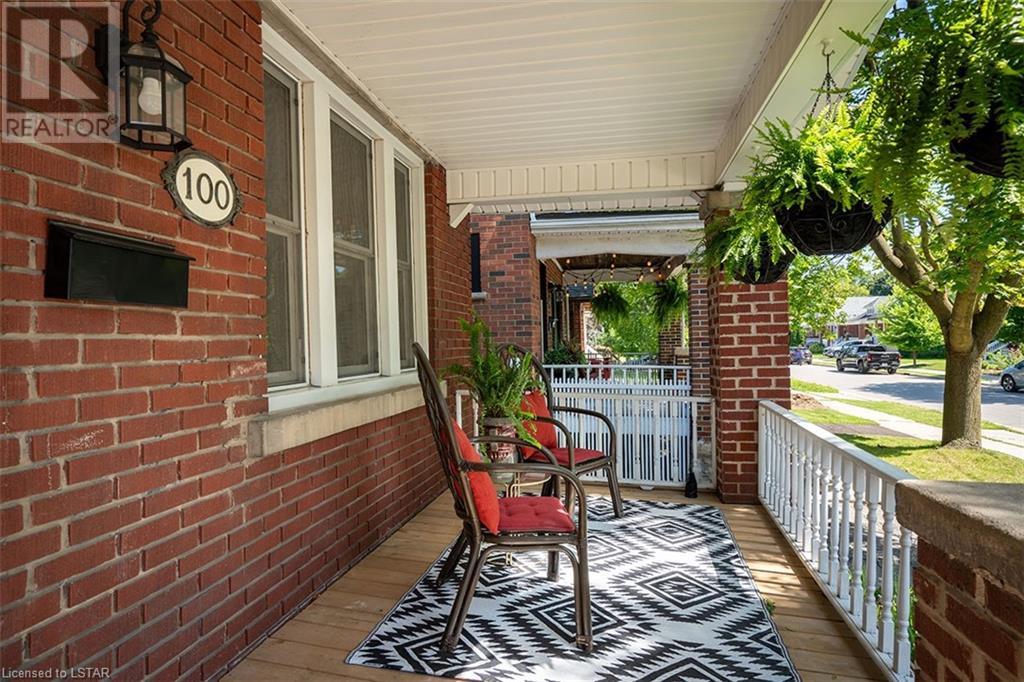 Listing 40475569 - Large Photo # 3
