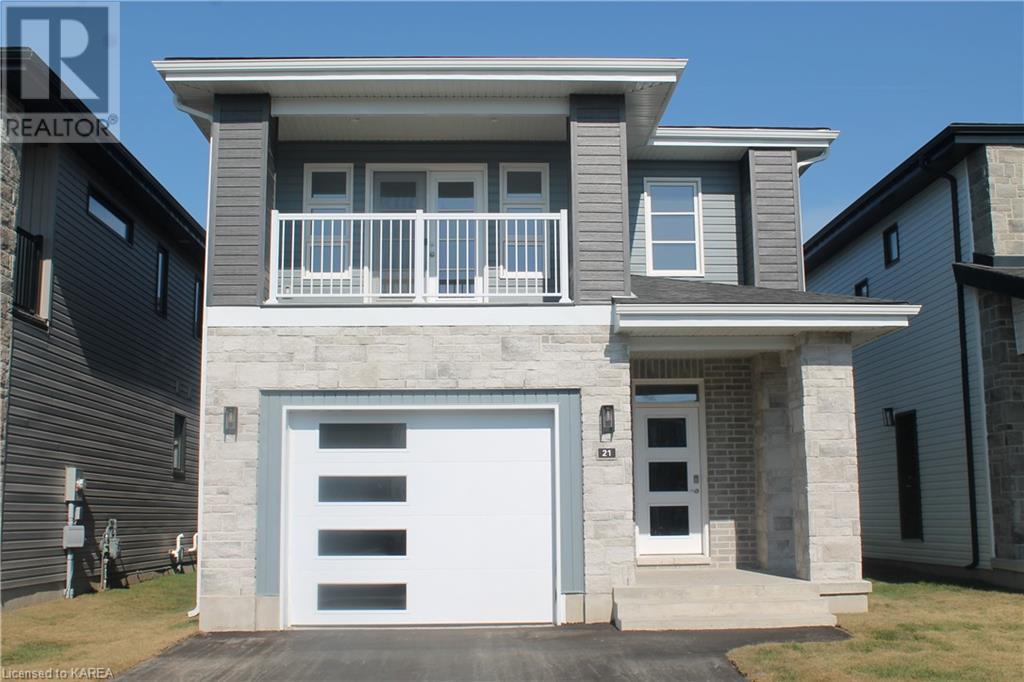 21 WALDEN POND Drive