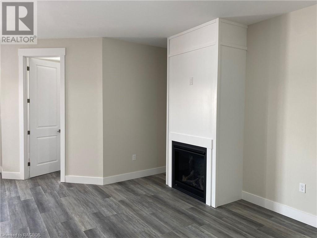 Listing 40476297 - Large Photo # 10