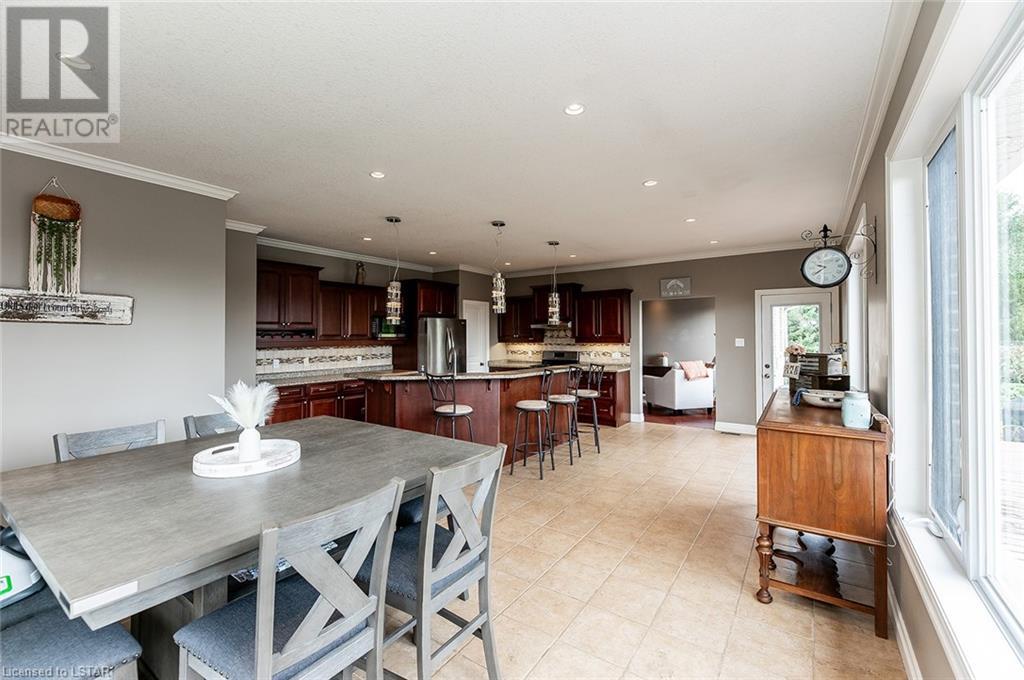 Listing 40476442 - Large Photo # 29