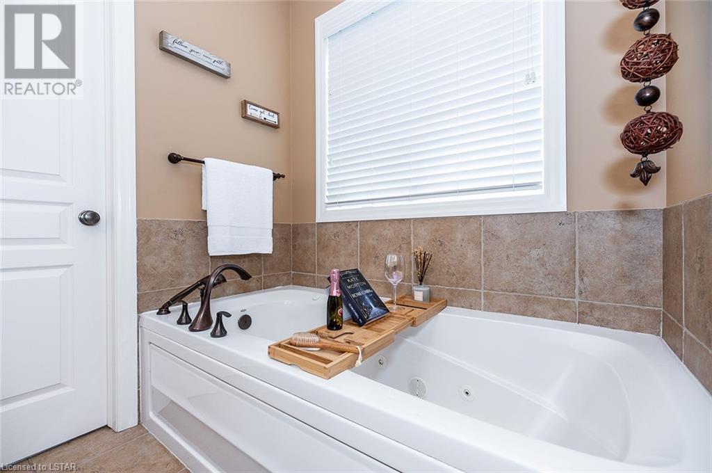 Listing 40476442 - Large Photo # 33