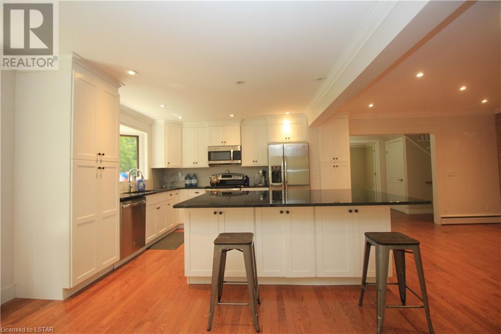 Listing 40476455 - Large Photo # 30